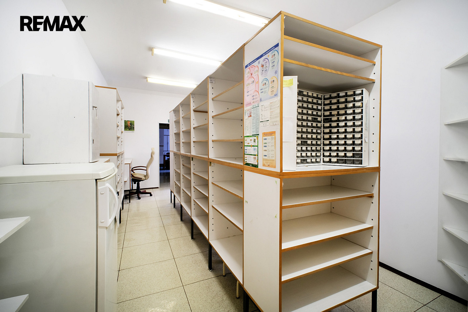 Pronájem obchodních prostor 156 m² — photo 4
