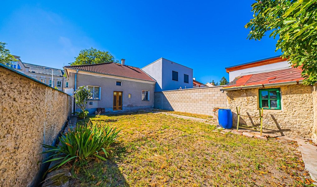 Prodej domu 84 m² s pozemkem 254 m², Kladno – náhled fotky 2