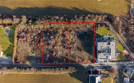 Prodej stavebního pozemku 3 534 m², nám. Krále Jiřího z Poděbrad, Řevnice, okres Praha-západ