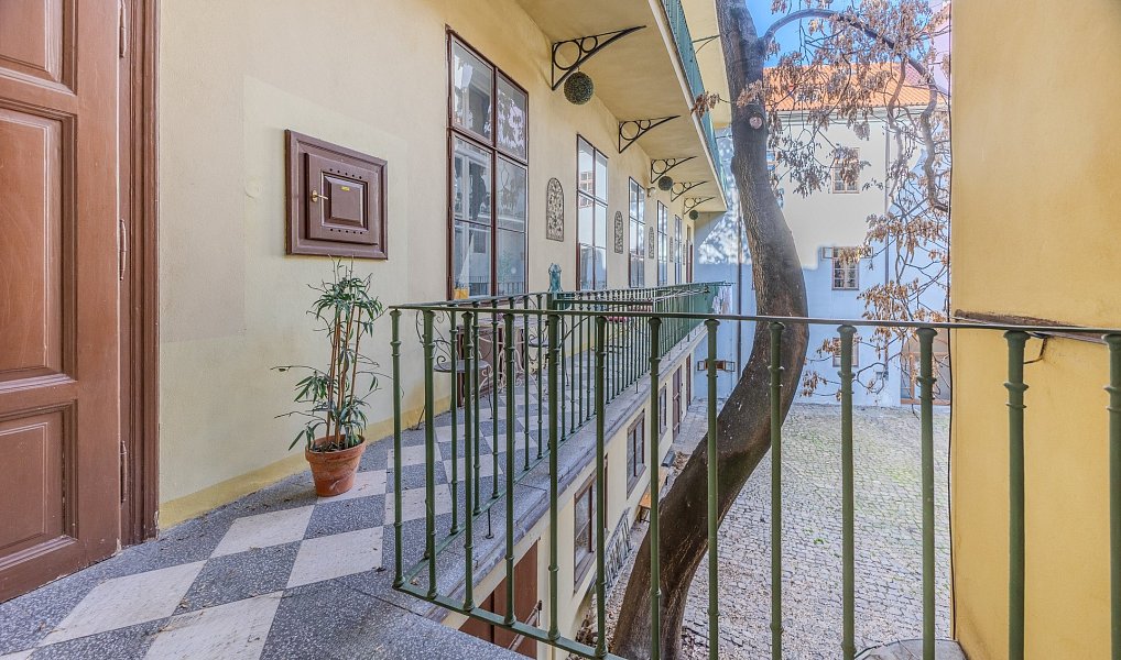 Prodej bytu 4+kk 127 m², Praha – náhled fotky 2