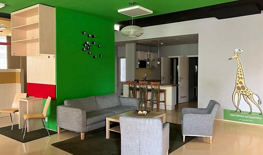 Pronájem obchodních prostor 179 m², Ústí nad Labem – náhled fotky 2