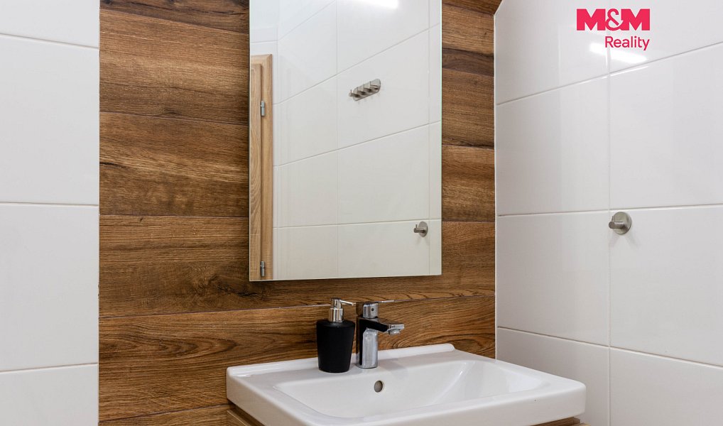 Prodej bytu 2+kk 62 m², Horní Lhota – náhled fotky 11