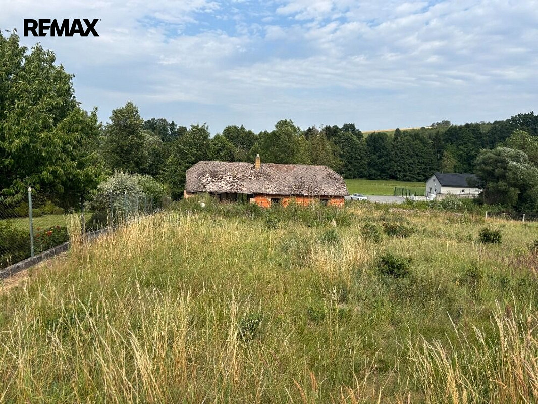 Prodej stavebního pozemku 1 127 m² – fotografie 3