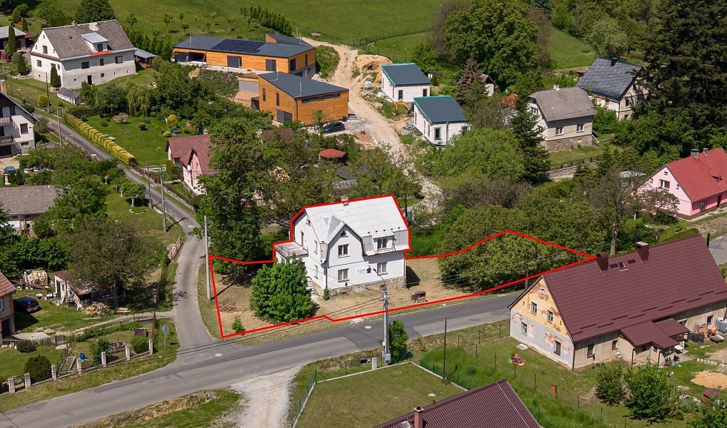 Prodej domu 166 m² s pozemkem 949 m², Velké Kunětice – náhled fotky 2