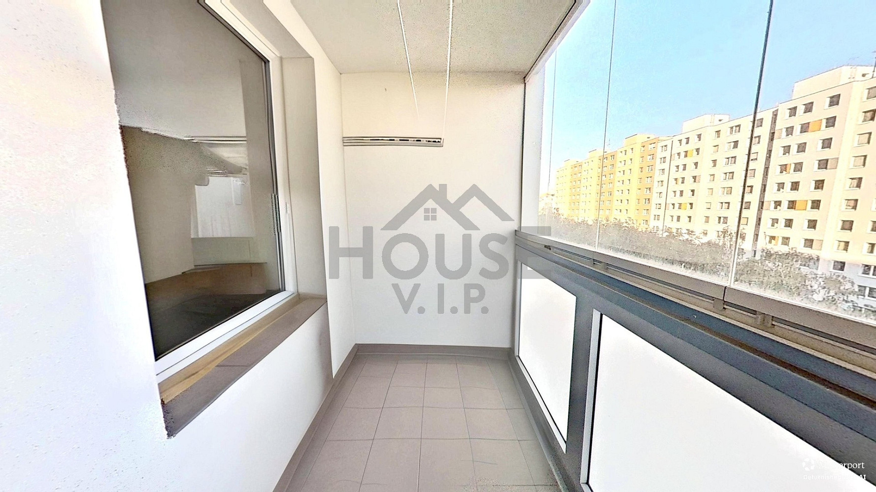 Prodej bytu 3+1 72 m² — photo 2