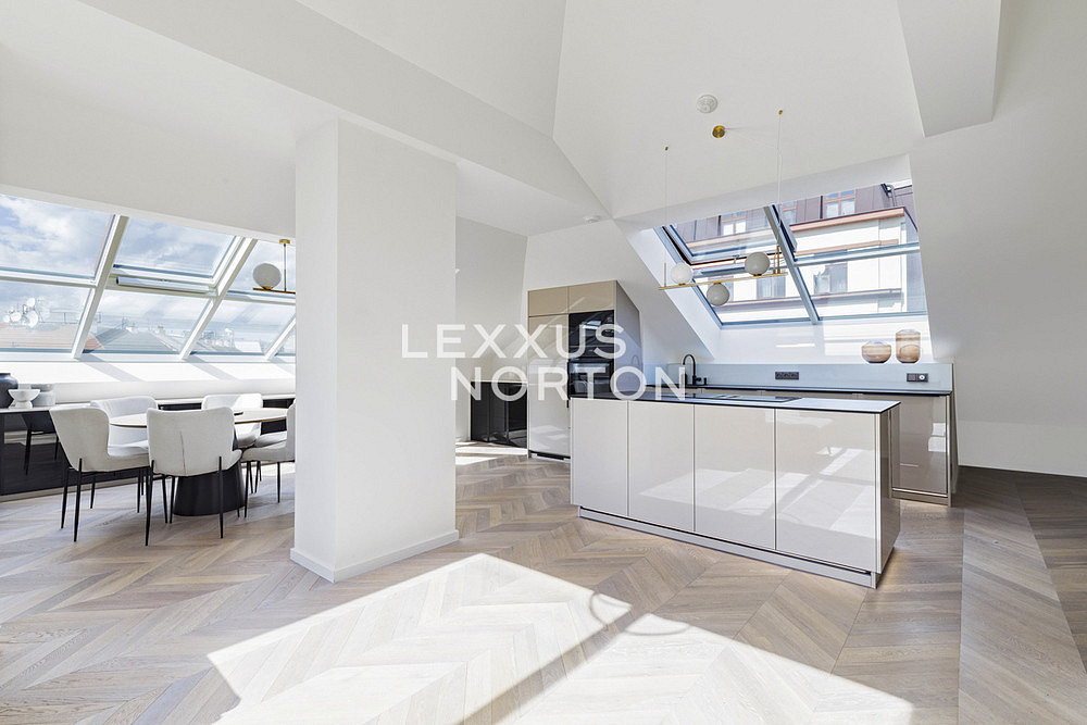 Pronájem bytu 4+kk 119 m²