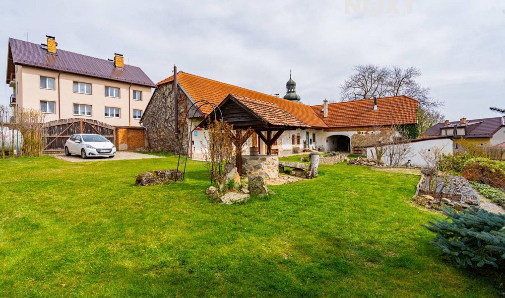 Prodej domu 560 m² s pozemkem 3 596 m², Chrášťany – náhled fotky 25