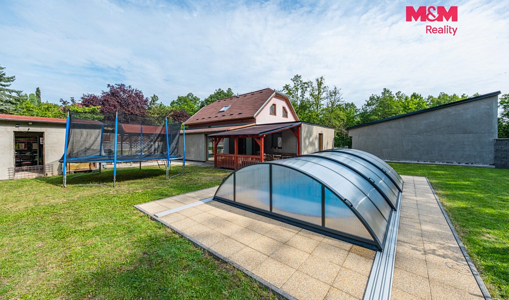 Prodej domu 140 m² s pozemkem 1 320 m², Černovice – náhled fotky 3