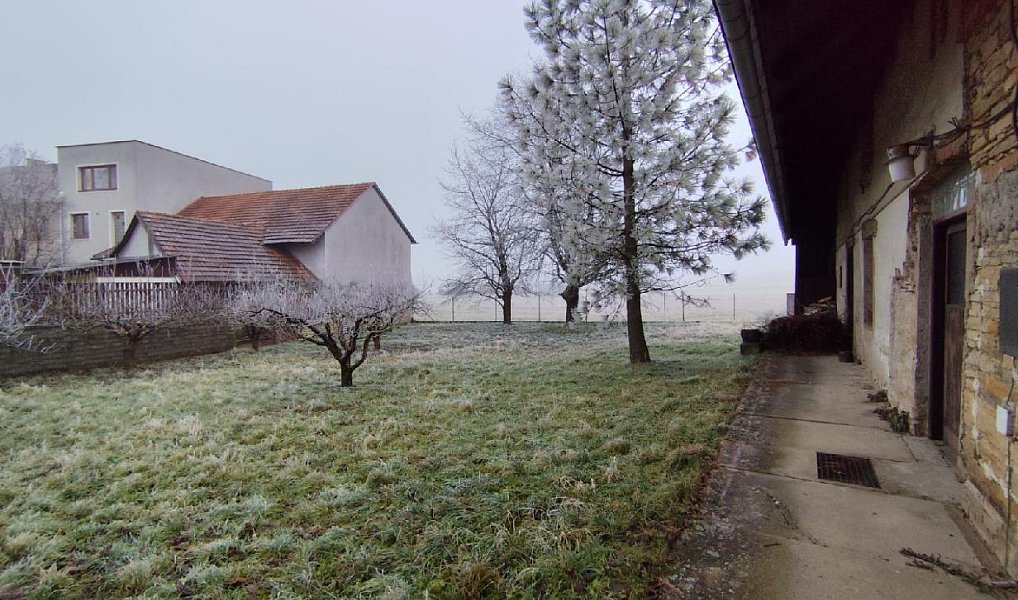 Prodej domu 130 m² s pozemkem 1 026 m², Lično – náhled fotky 4