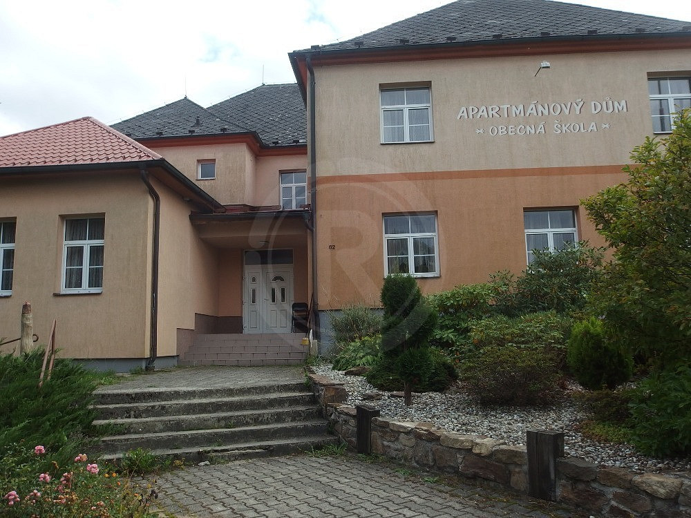 Prodej nájemního domu, činžáku 876 m² – fotografie 4