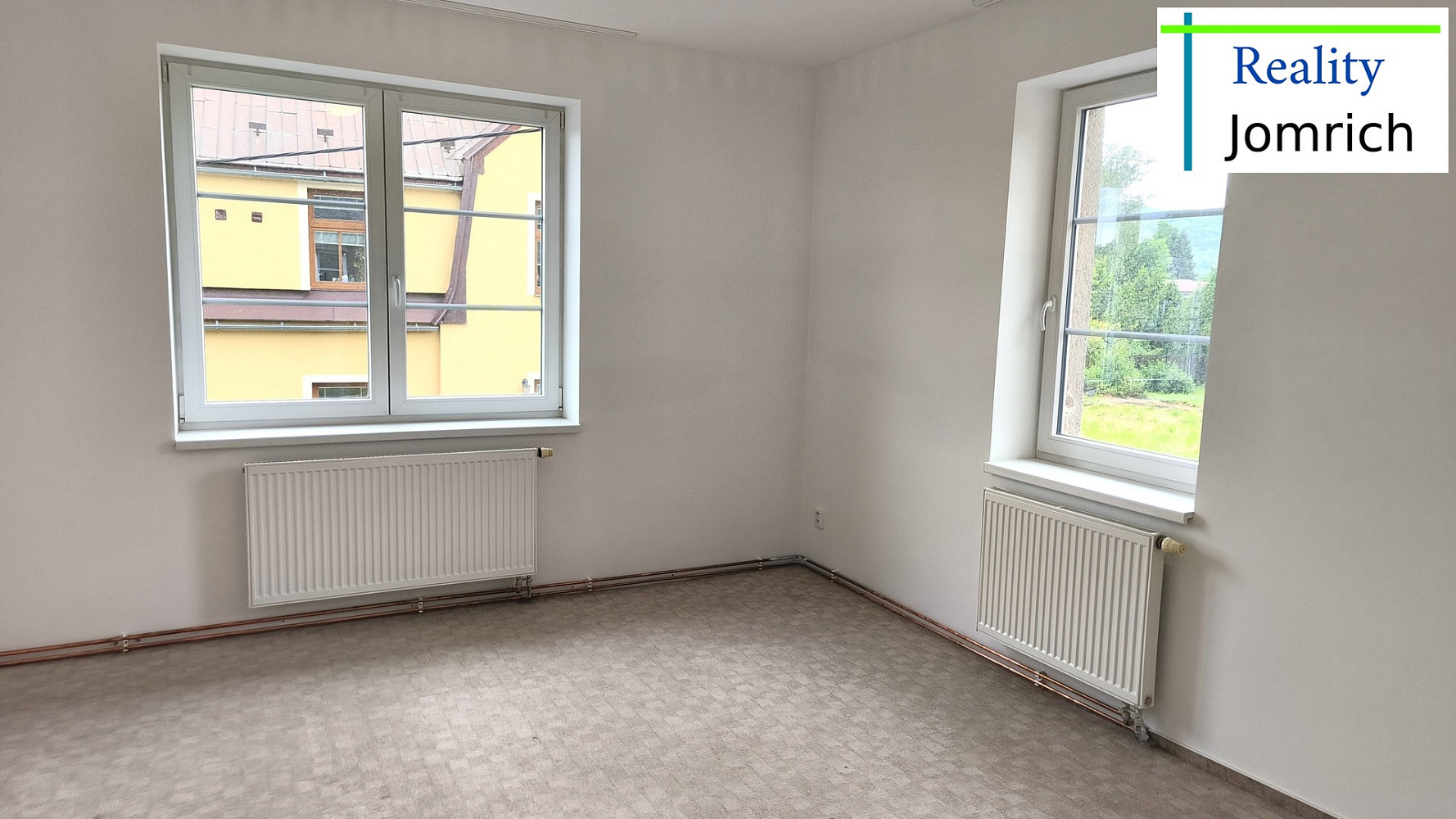 Pronájem bytu 2+kk 55 m² – pohled 3