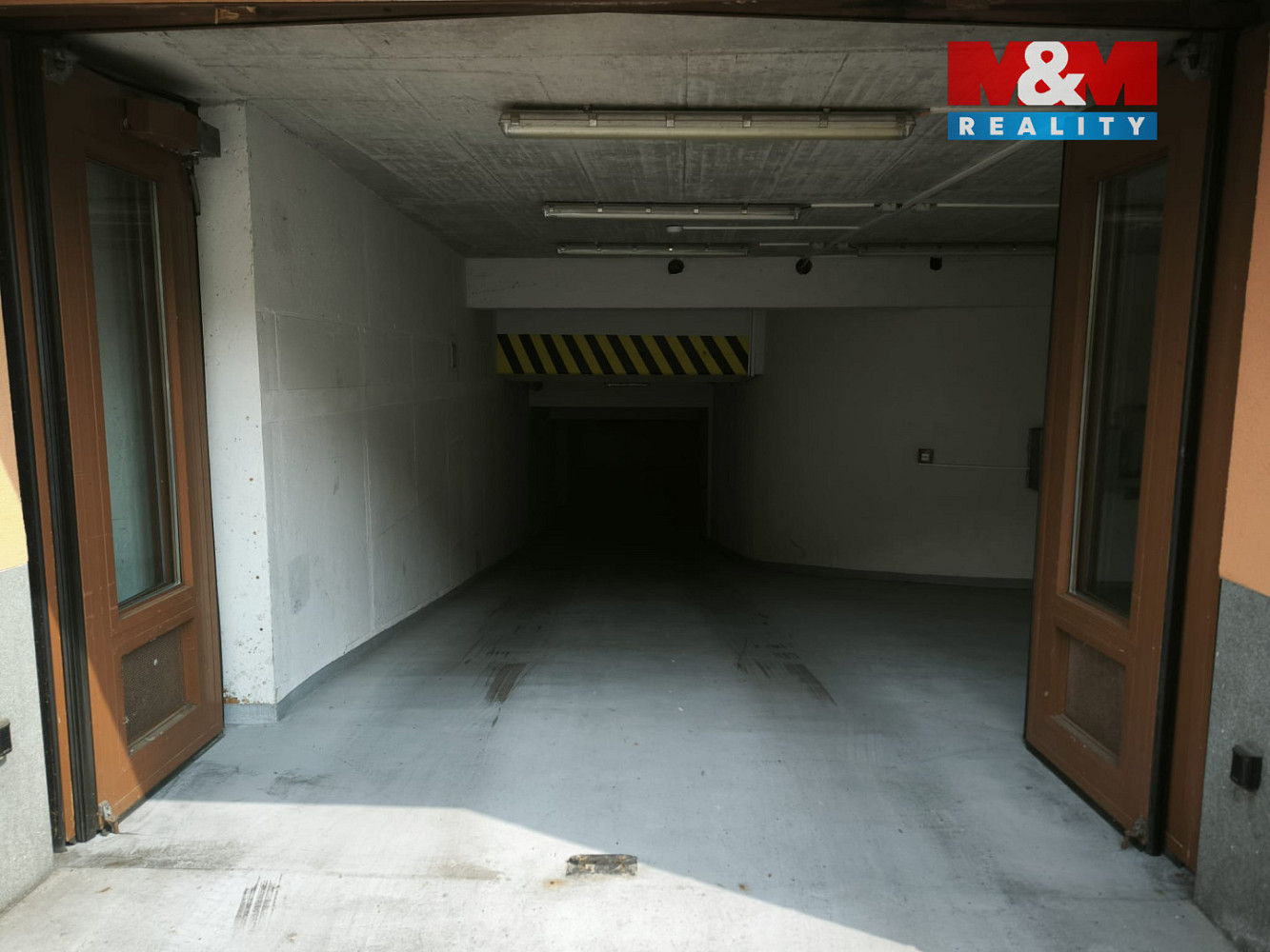 Pronájem garáž. stání, 19 m², Karlovy Vary, Divadelní nám – další
