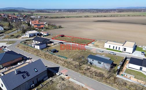 Prodej stavebního pozemku 829 m², Dlouhá Lhota, okres Mladá Boleslav