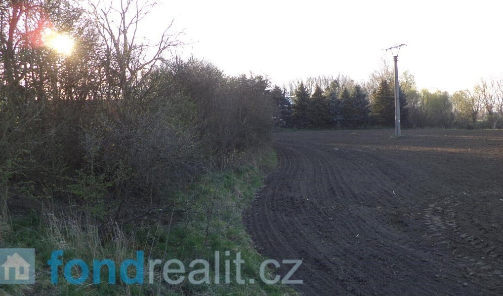 Prodej pole 1 984 m², Hulín – náhled fotky 4