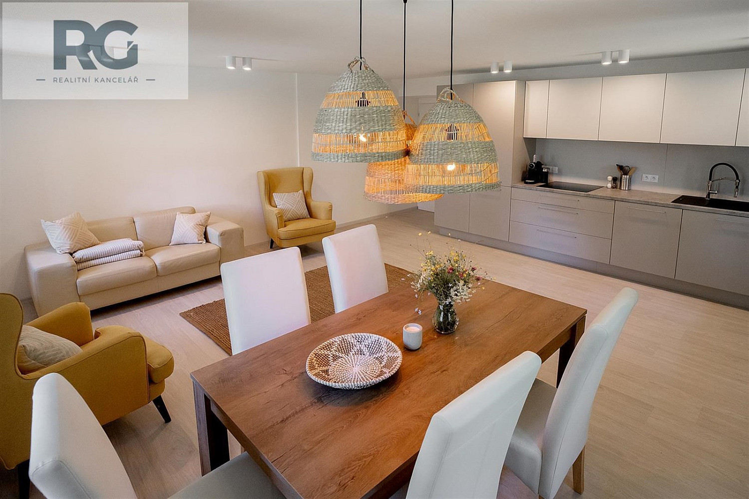 Prodej ubytovacího objektu 706 m² – fotografie 3