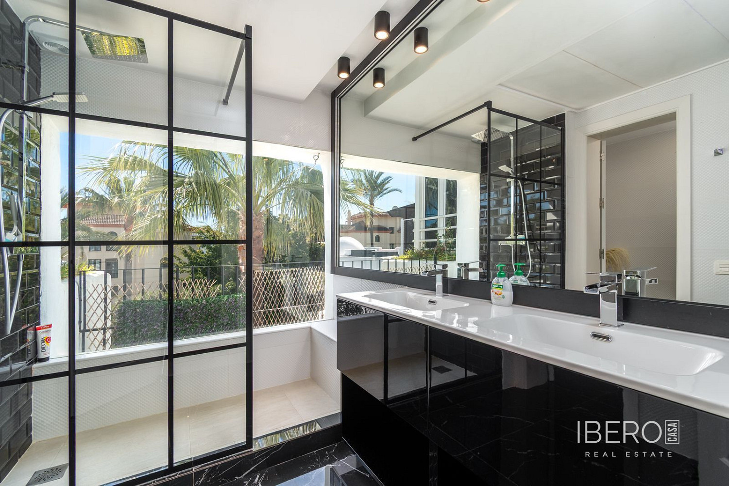 Piso 5+kk – Marbella, Nueva Andalucía - Vista 4