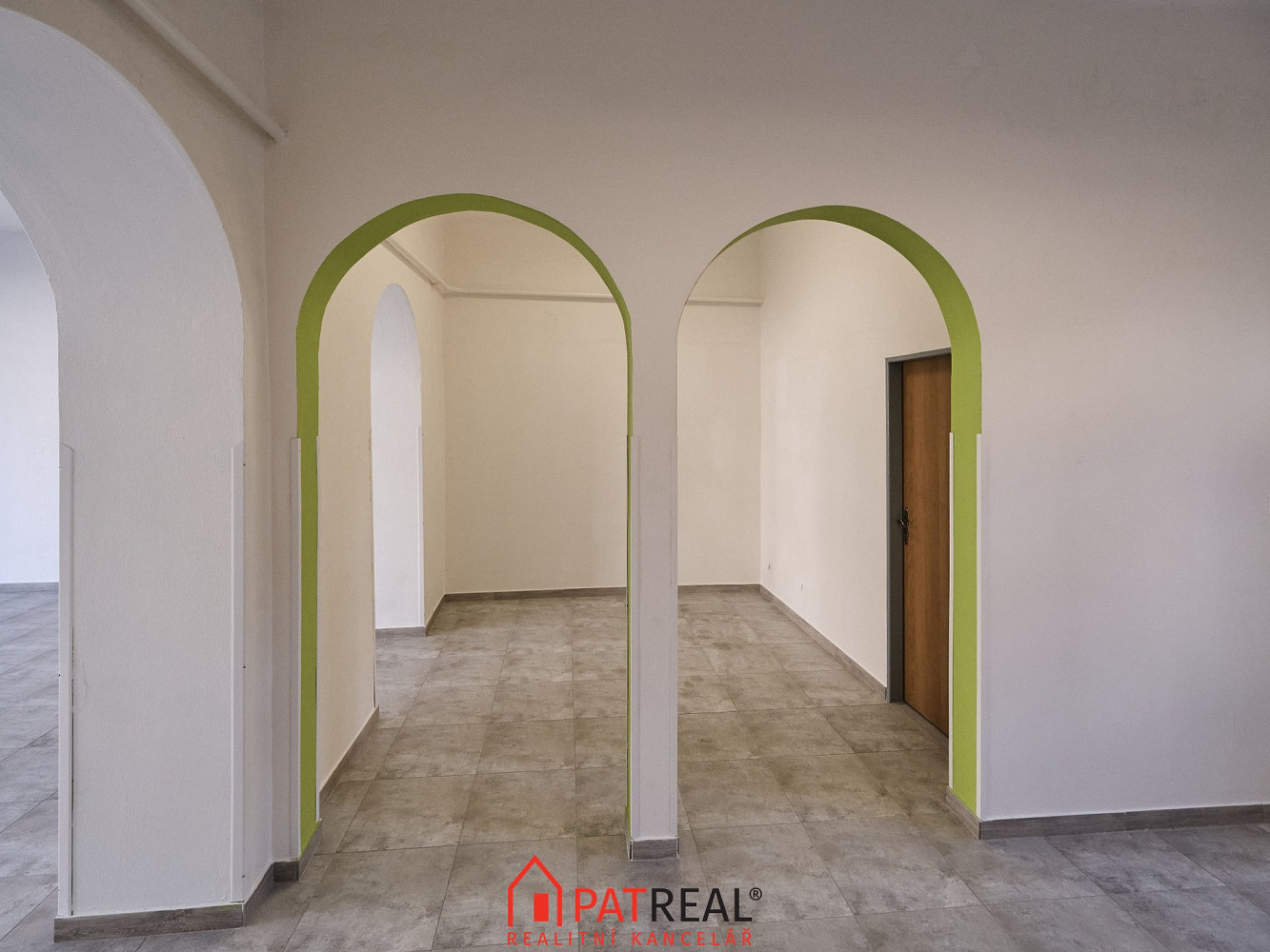 Pronájem obchodních prostor 70 m² – pohled 6
