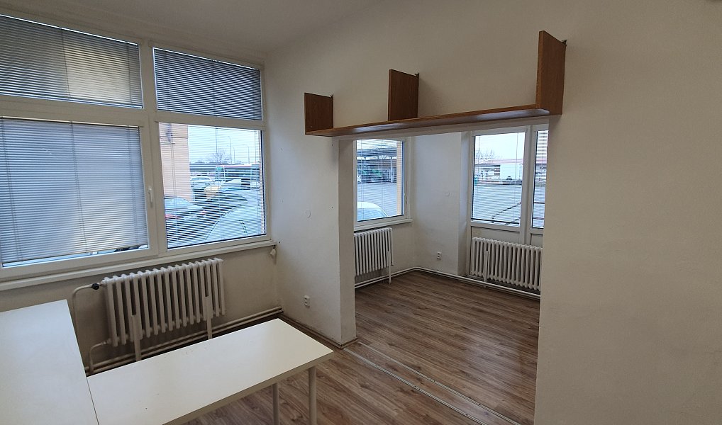 Pronájem kanceláře, Židlochovice – náhled fotky 7