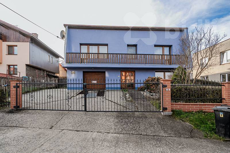 Prodej domu 140 m² s pozemkem 690 m²