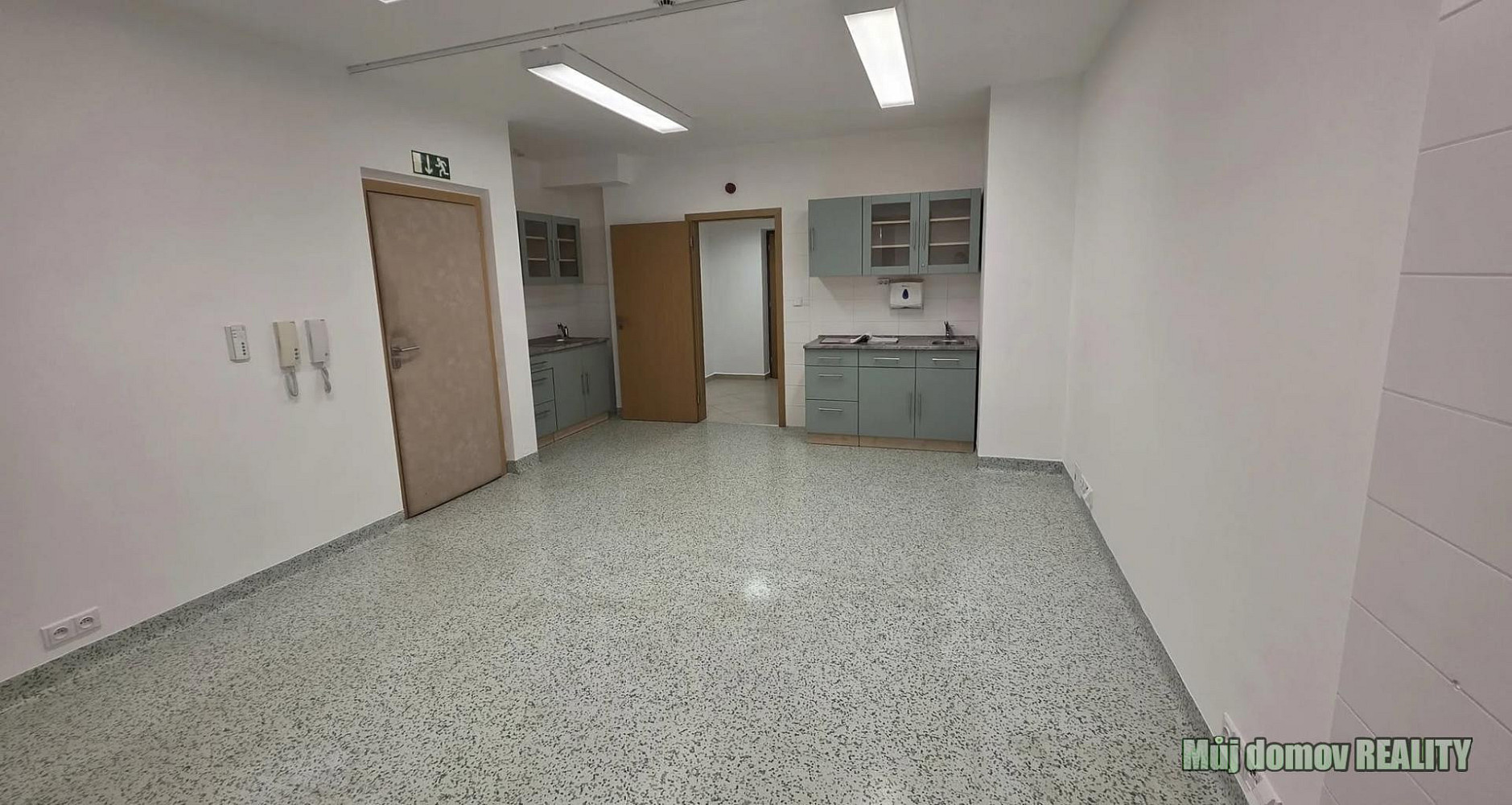 Pronájem komerčního objektu (jiného typu) 50 m²
