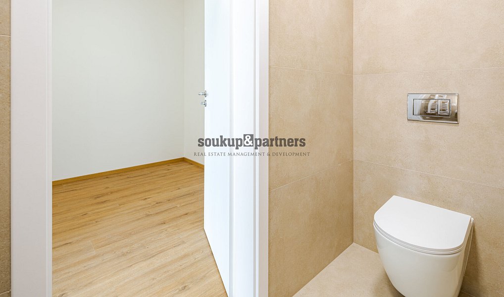 Prodej bytu 1+kk 38 m², Kladno – náhled fotky 11