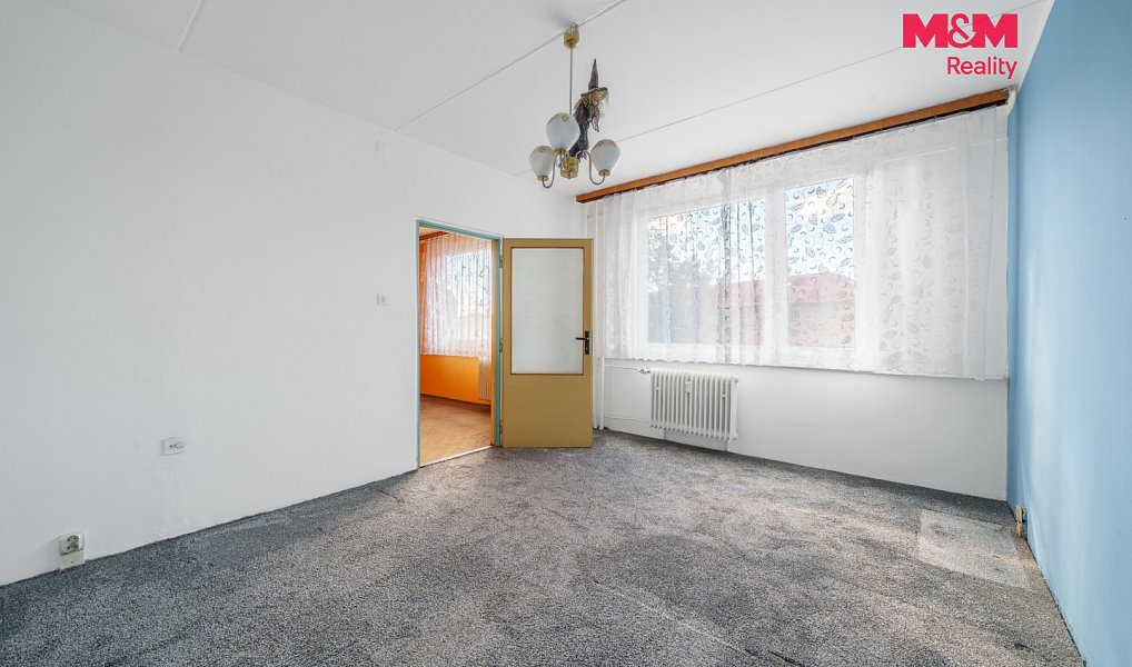 Prodej bytu 1+1 37 m², Chomutov – náhled fotky 2