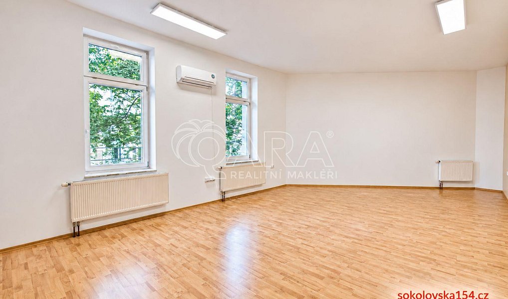 Prodej bytu 1+kk 43 m², Praha – náhled fotky 2
