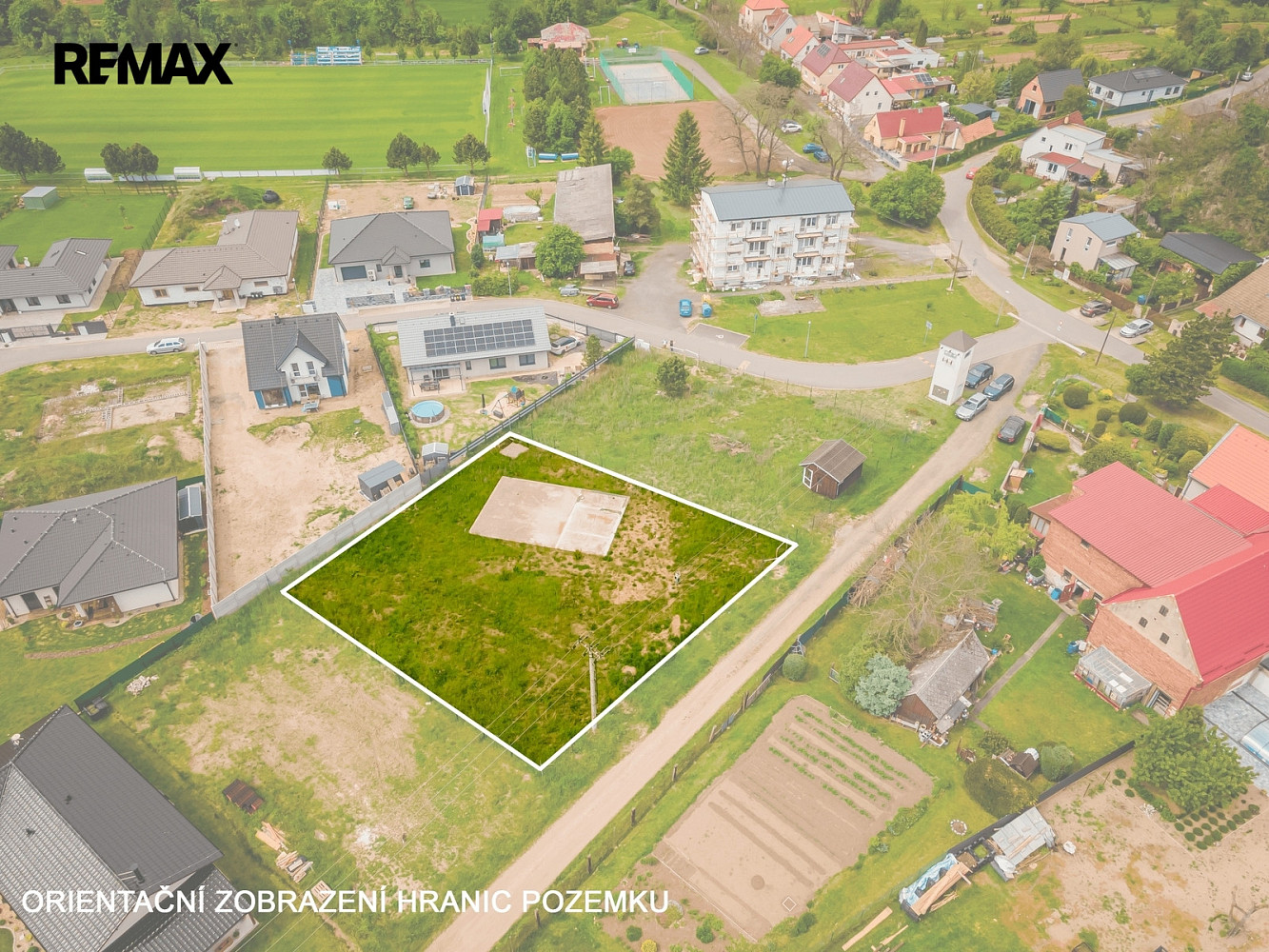 Prodej stavebního pozemku 1 019 m²