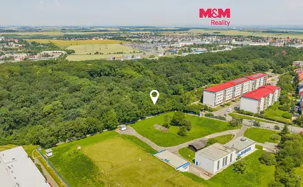Prodej pozemku 436 m², Praha 8 - Kobylisy