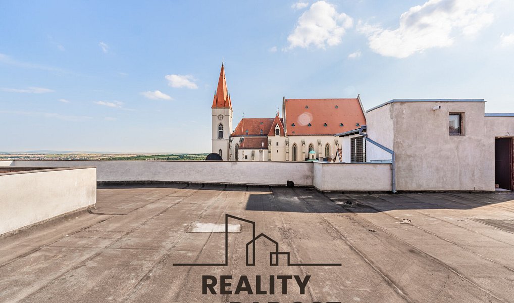 Prodej ubytovacího objektu 1 200 m², Znojmo – náhled fotky 38