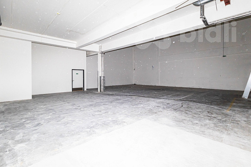 Pronájem skladovacích prostor 245 m²
