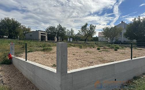 Prodej stavebního pozemku 1 393 m², Poličnik, Chorvatsko