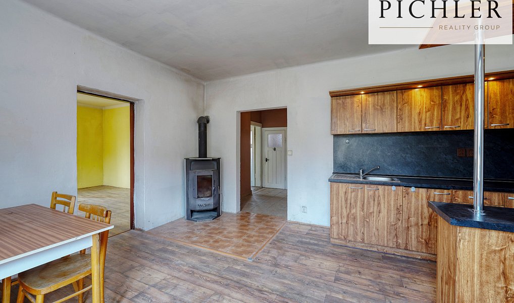 Prodej domu 325 m² s pozemkem 950 m², Klatovy – náhled fotky 3