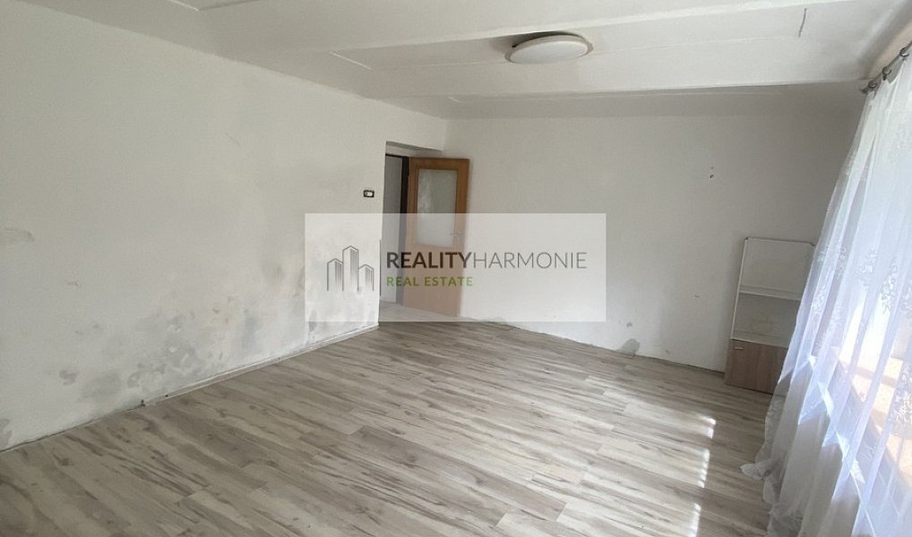 Prodej domu 205 m² s pozemkem 1 104 m², Slapsko – náhled fotky 13