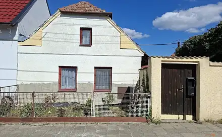 Prodej domu 75 m² s pozemkem 335 m², Šulaperk, Hlohovec, okres Břeclav