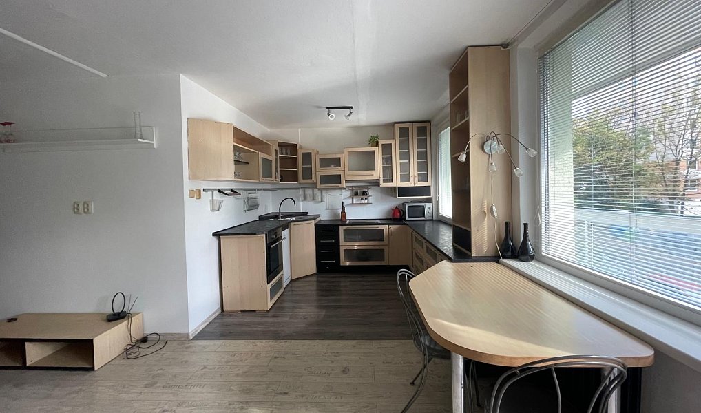 Pronájem bytu 3+1, 76 m², Most