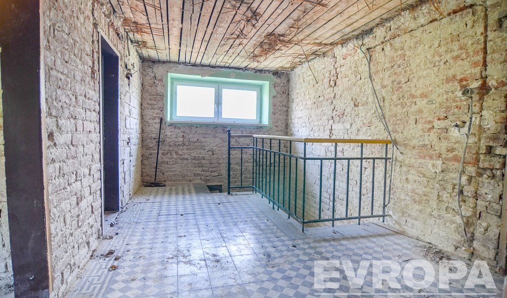 Prodej domu 300 m² s pozemkem 826 m², Břeclav – náhled fotky 37