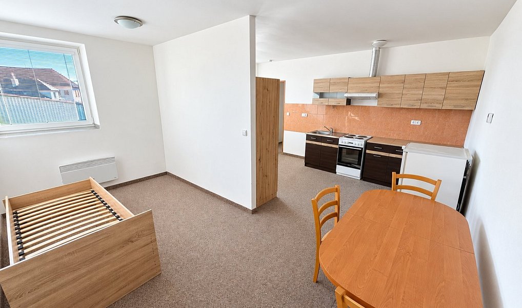Pronájem bytu 1+kk - 38 m2, Třebíč — foto 3