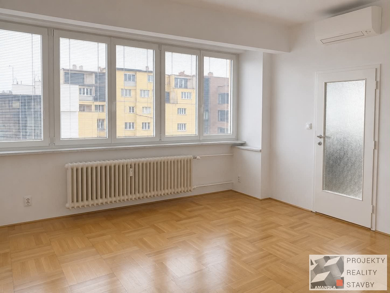 Pronájem bytu 3+1 86 m² — photo 3