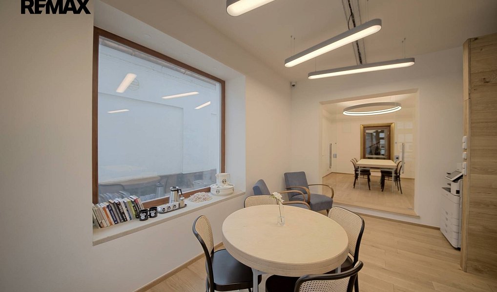 Pronájem kanceláře 70 m², Poděbrady – náhled fotky 6