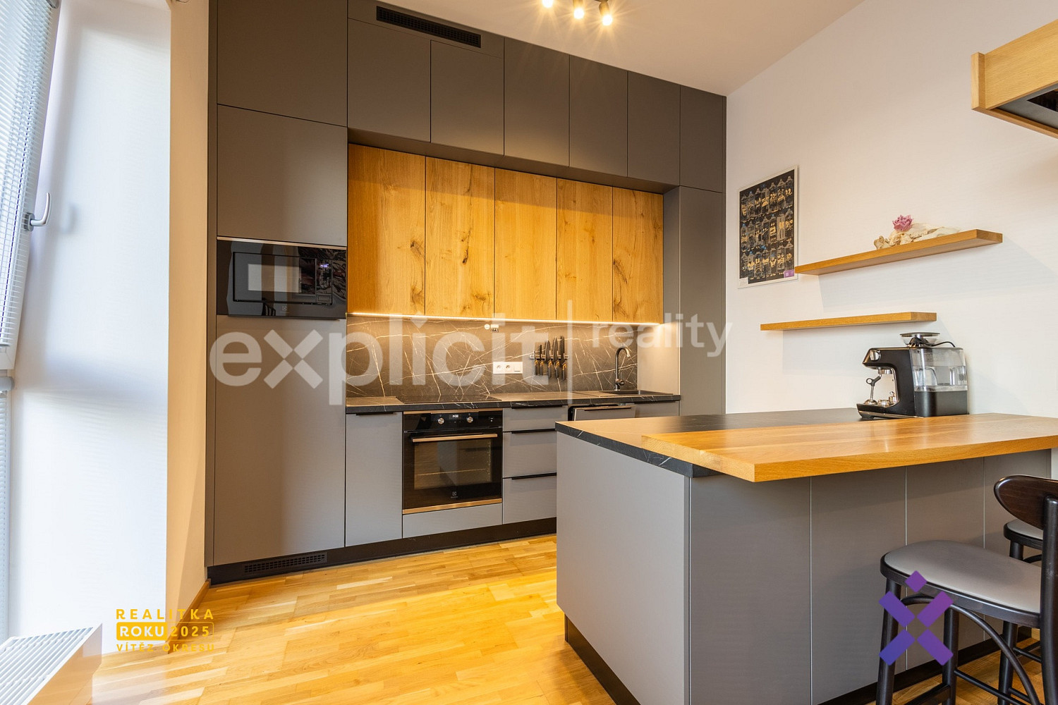 Pronájem bytu 1+kk 28 m² - Lorencova, Zlín