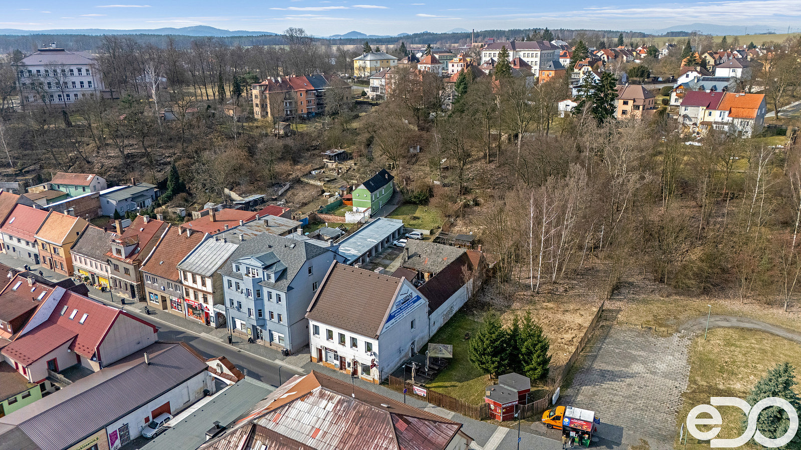Prodej komerčního pozemku 571 m² – pohled 6