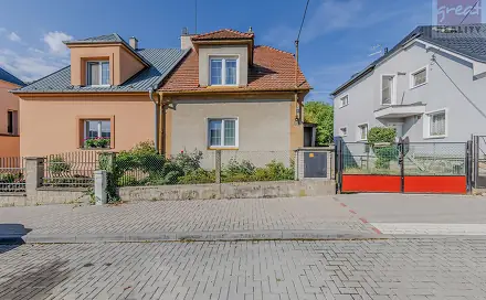 Prodej domu 122 m² s pozemkem 663 m², Tolstého, Šternberk, okres Olomouc