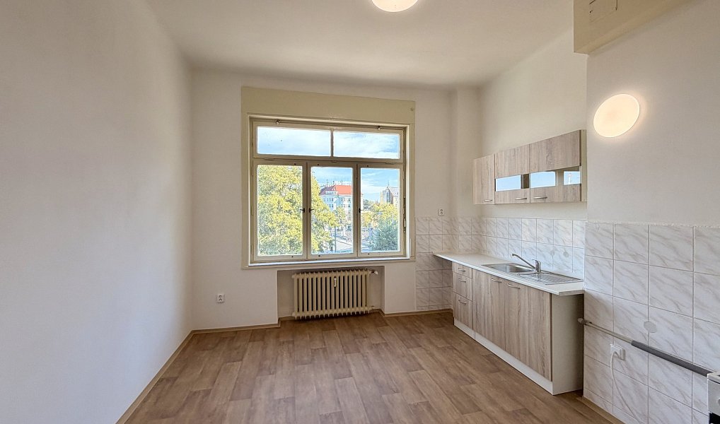 Pronájem bytu 2+1 66 m², Plzeň – náhled fotky 3