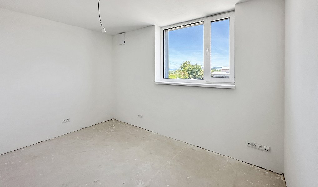 Prodej domu 132 m² s pozemkem 295 m², Strážnice – náhled fotky 8