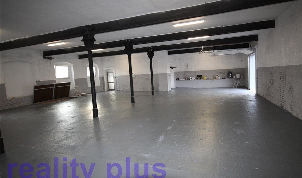 Pronájem skladovacích prostor 450 m², Hrádek nad Nisou – náhled fotky 5