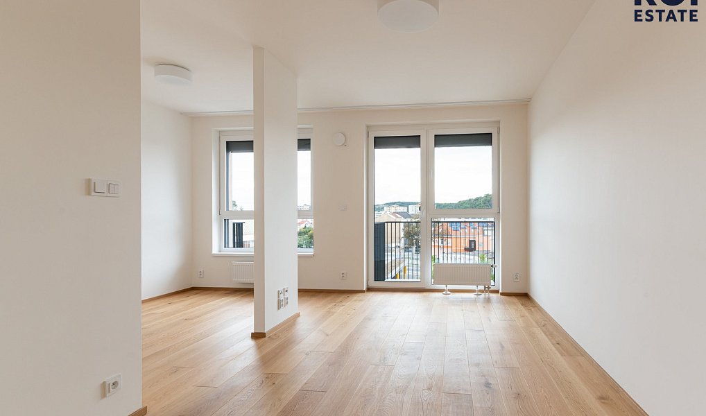 Pronájem bytu 1+kk 36 m², Kralupy nad Vltavou – náhled fotky 3