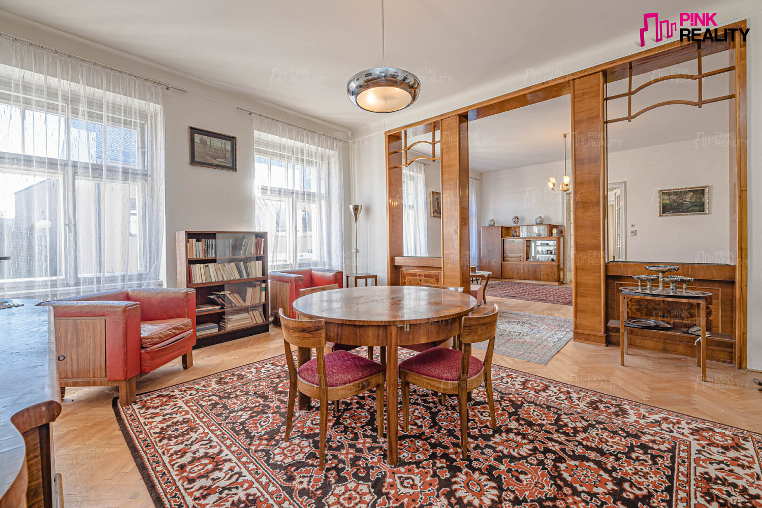 Prodej domu 909 m² s pozemkem 969 m² – fotografie 2
