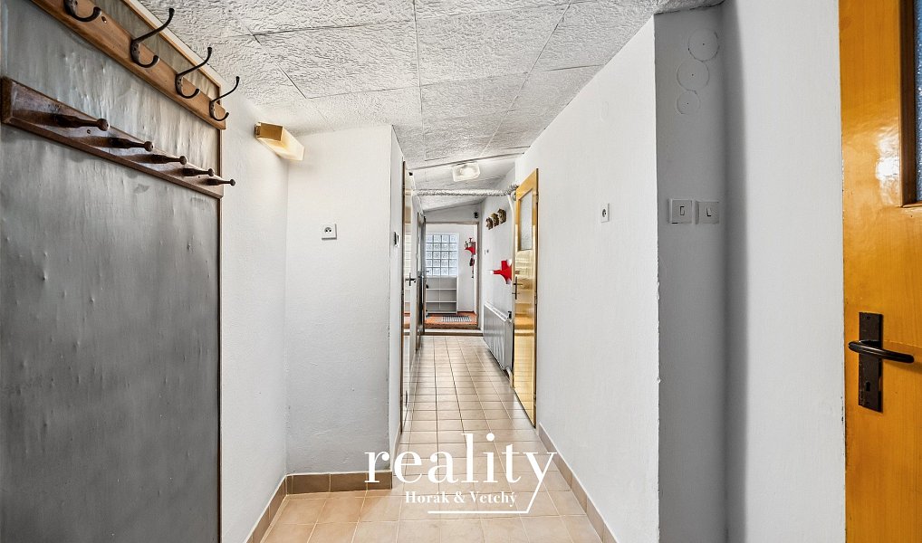 Prodej domu 111 m² s pozemkem 466 m², Puklice – náhled fotky 9