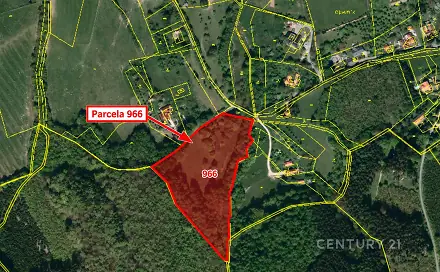 Prodej pole 20 241 m², Lopeník, okres Uherské Hradiště